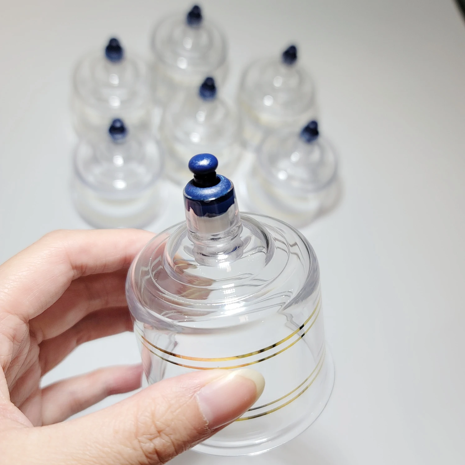 6 Cups Lose Weight Healthcare 6 Round Thickened Plastic Cupping Cup Cupping Therapy Vacuum Suction Cupping with Pump