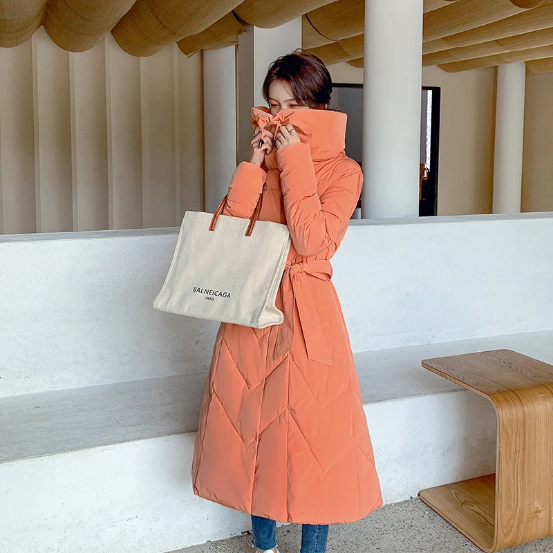 The new down cotton ladies waisted parka coat winter coat keeps warm thick thick winter coat ladies long-sleeved coat thick coat