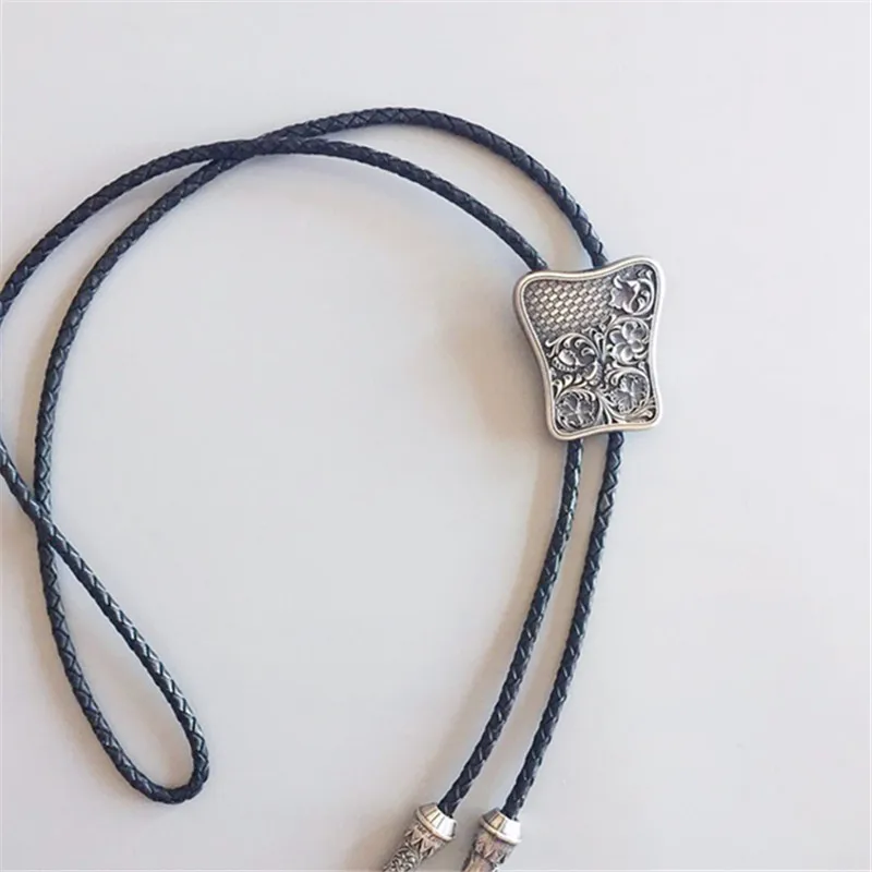 European and American western style bolo tie  \