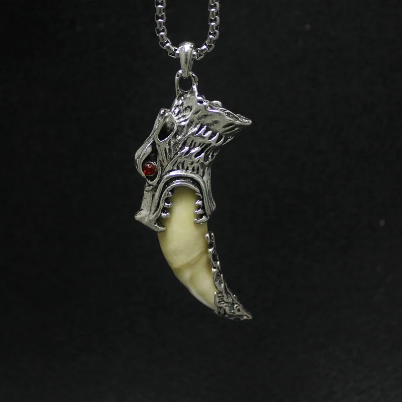 Men's Necklace Trendy Wolf Tooth Pendant Tribal Design Necklace Wolf Head Jewelry