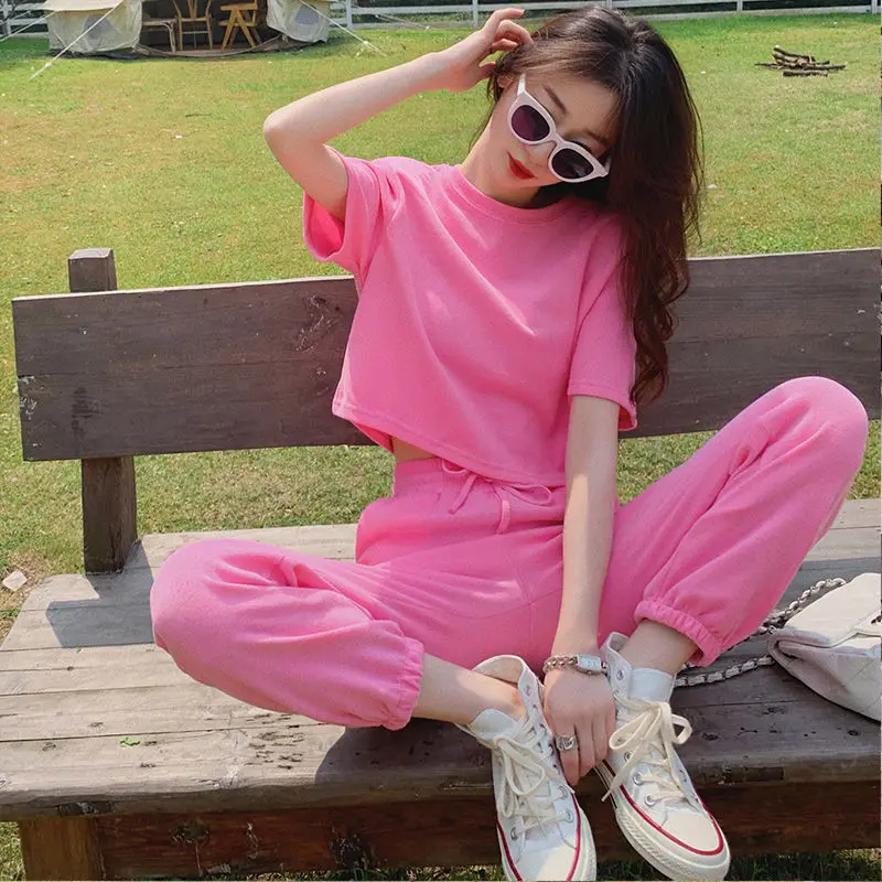 

Casual Suit Women Spring New Purple Short-sleeved T-shirt Nine-point Pants Fashion Two-piece Women's Pants Suit