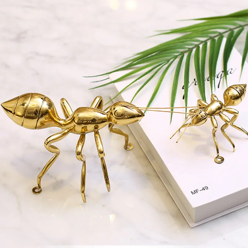 Luxury Gold Ant Figurines Modern Home Furnishing Brass Animal For Club Villa Wall Hanging Soft Decoration Ornaments Accessories