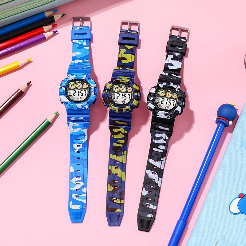 Camouflage Kinder Digitale Uhren Sport Stoppuhr Alarm Chrono LED Schwarz Licht 3ATM Wasserdicht