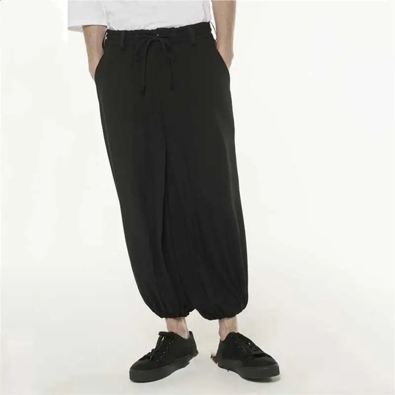 New trend men's knickerbockers youth Harlan versatile Capris loose hairstylist show thin and handsome casual pants