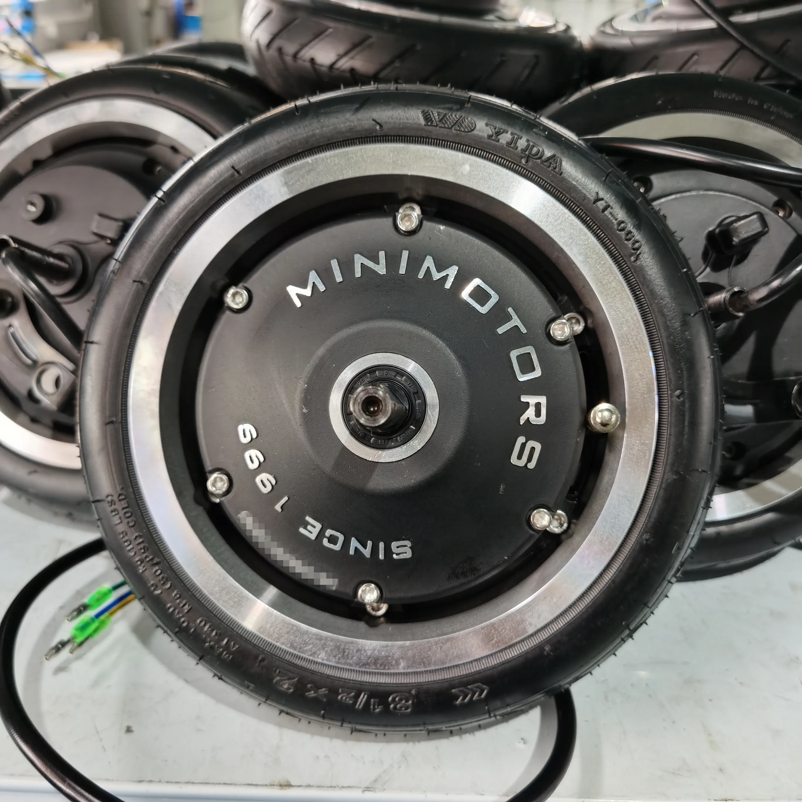 Rear Motor of MINIMOTORS DT MINI electric scootor power driver DT mini  with tire Rear wheel