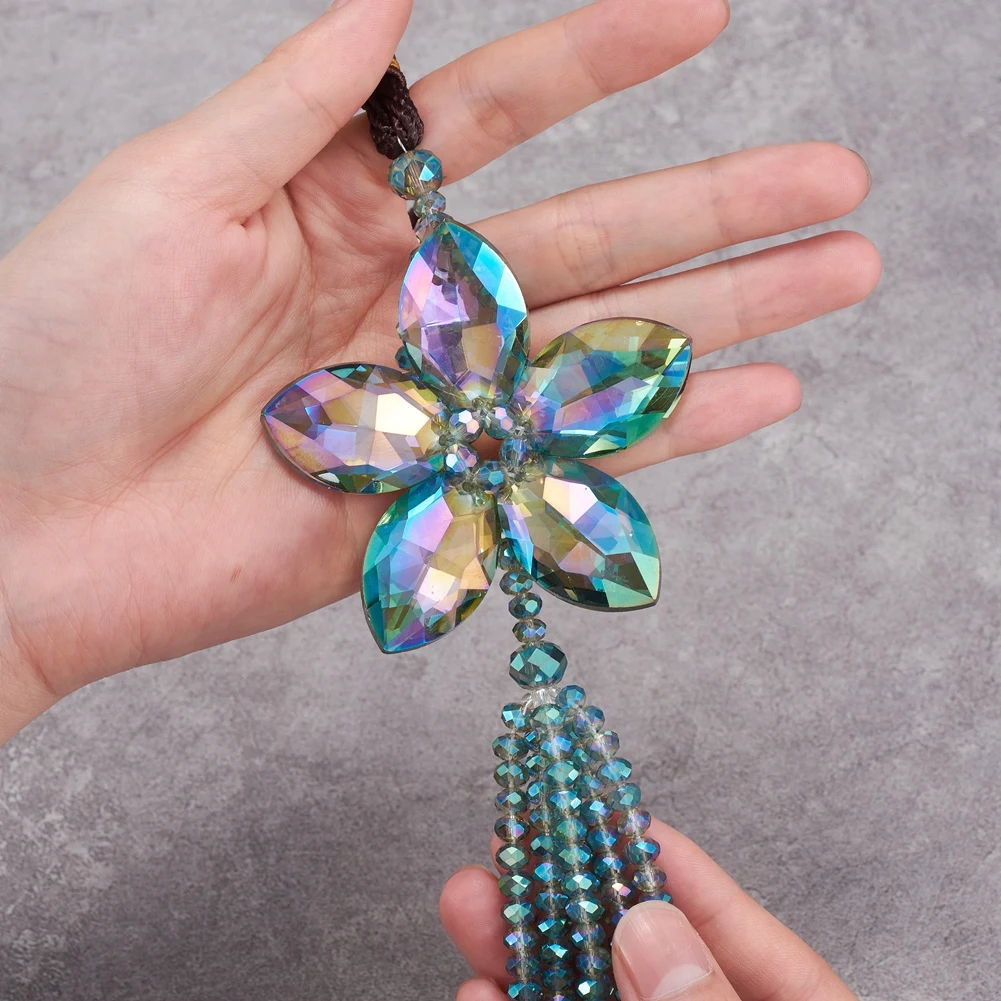 Car Rear View Mirror Hanging Accessories Artificial Crystal Flower Charm Pendants Ornaments Lucky Auto Interior Decoration Decor