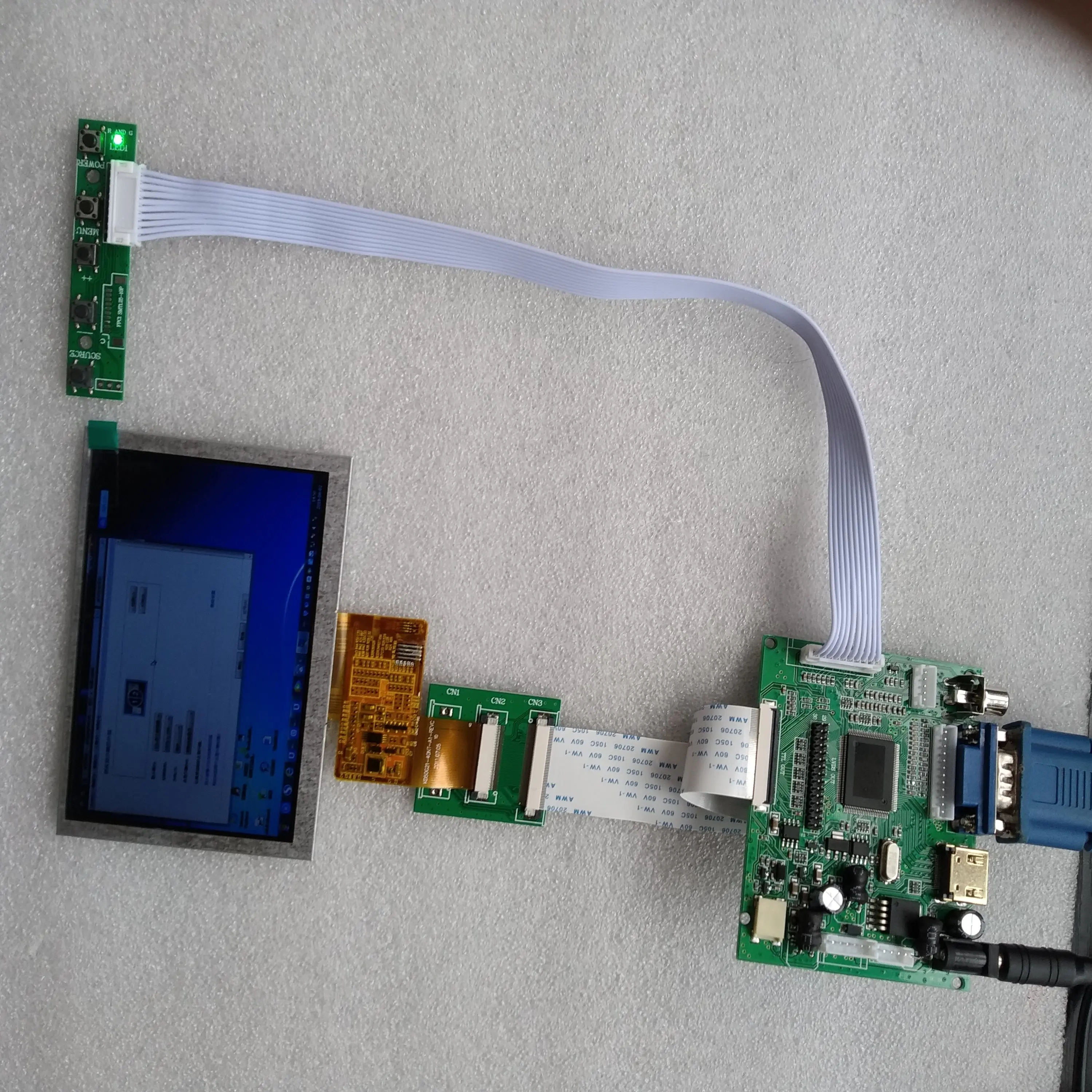 

VGA 2AV плата контроллера ЖК-дисплея 4,3 "VS043T 004A HSD043I9W1 480x272 ЖК-панель