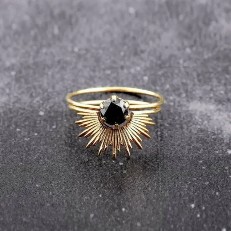 Classic Unique Black Zircon Cocktail Ring Fashion Crystal Rings Engagement Ring Anniversary Women Jewelry Lover's Gifts