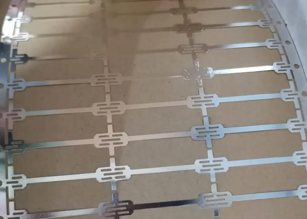 กระดูกสุนัขสำหรับSunpower Solarเซลล์SolderingคุณภาพสูงBusbarลวดสายแท็บ