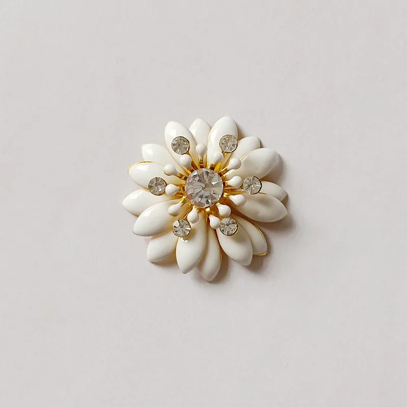 5 Pcs/lot Alloy Drop Oil Sunflower Metal Buttons Diy Hair Accessories Sun Flower Bridal Headwear Material Decorative Buttons