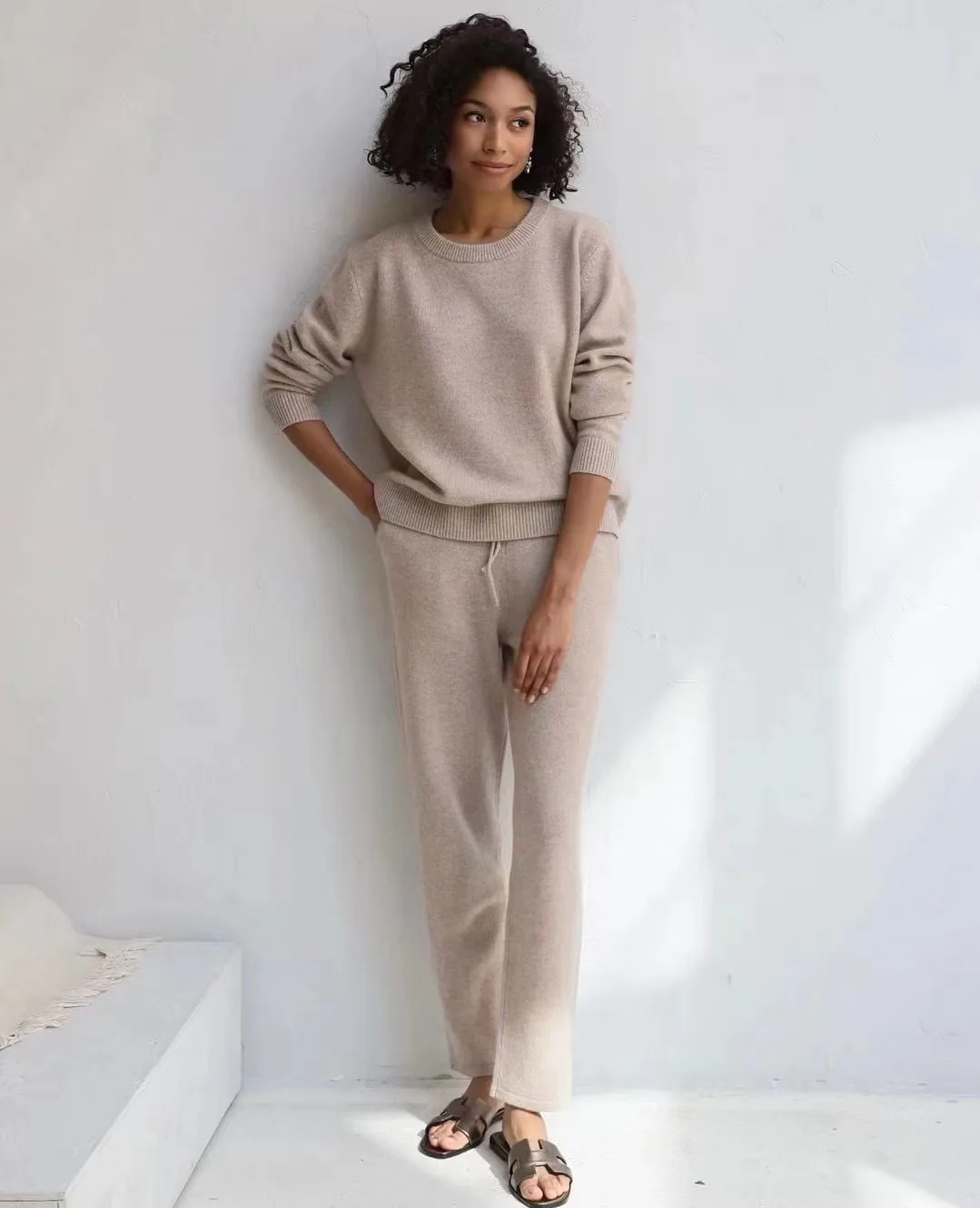 Fashion High Quality Women\'s Luxury Two Pieces 100%Cashmere Wool Suits Female Warm Cashmere Knit Tops + Wool Pant Sets WY564
