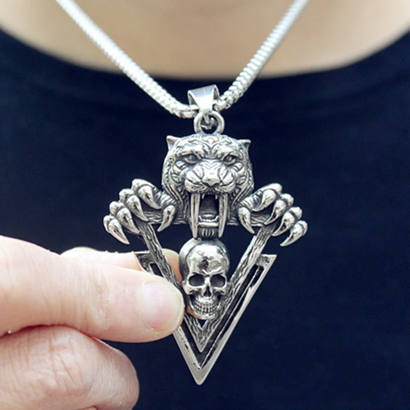 Men's New Fashion 316L Stainless Steel Metal Punk POP Tiger Tooth Skull Pendant Necklace Retro Personality Jewelry Gift Collar