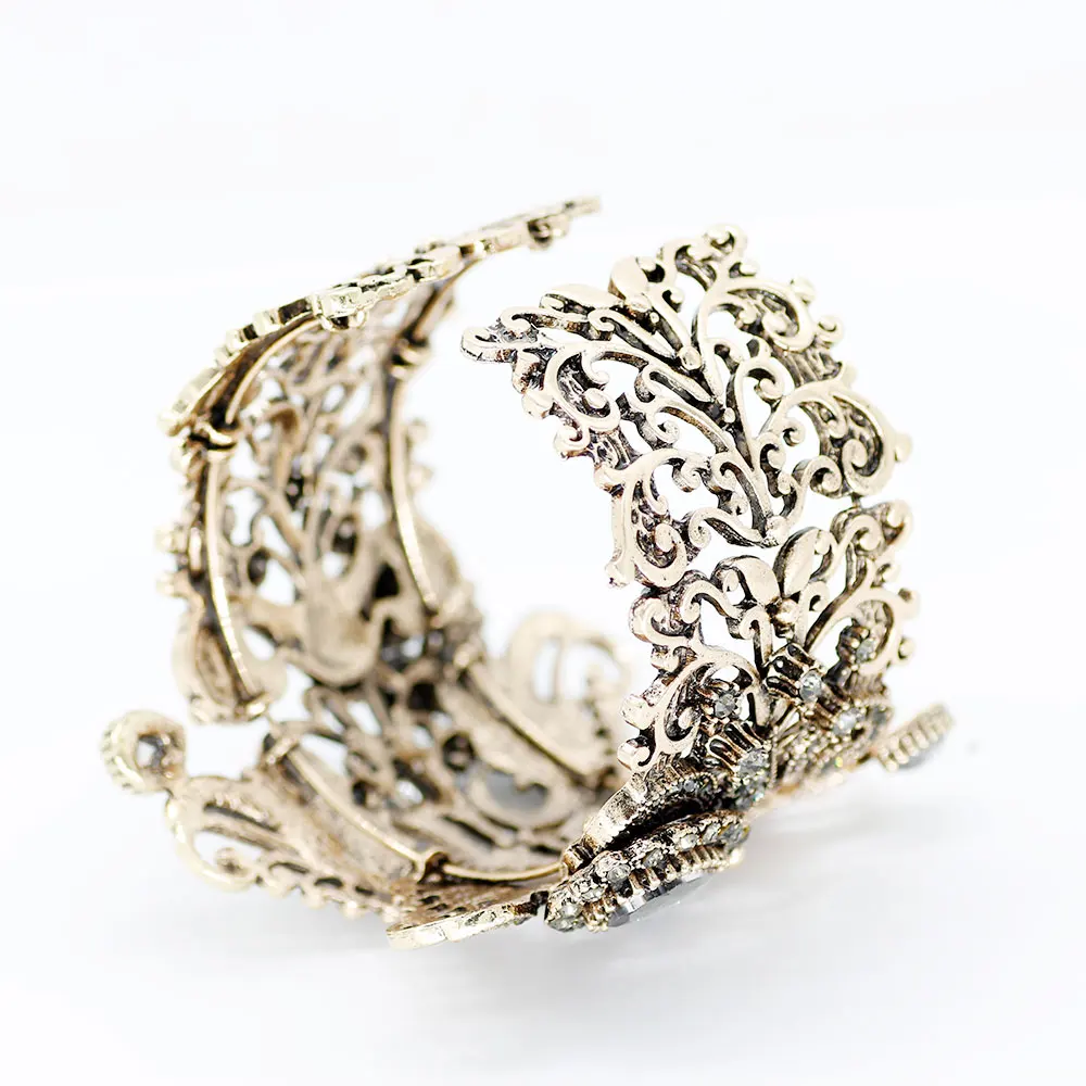 Sunspicems Retro Vintage Arabic Flower Cuff Bracelet For Women Big Crystal Bangle Leisure Jewelry Turkish Women Wedding Jewelry