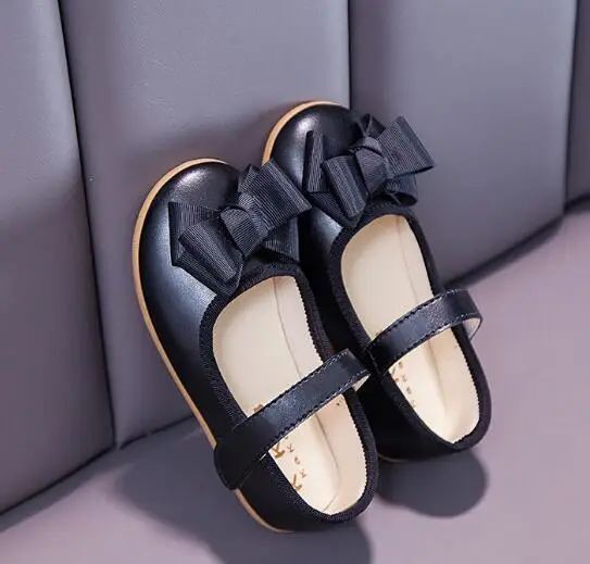 Summer Girls Sandals Cloth Flats Girls Shoes Metal Baby Toddlers Non-slip Princess Shoes Butterfly knot Kids Shoes leather shoes