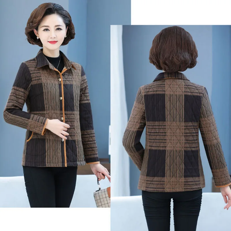 New 2021 Middle-Aged Elderly Mother's Cotton Jacket Autumn Winter Light Thin Cotton Fashion Plaid Printing Women Coat Blouse