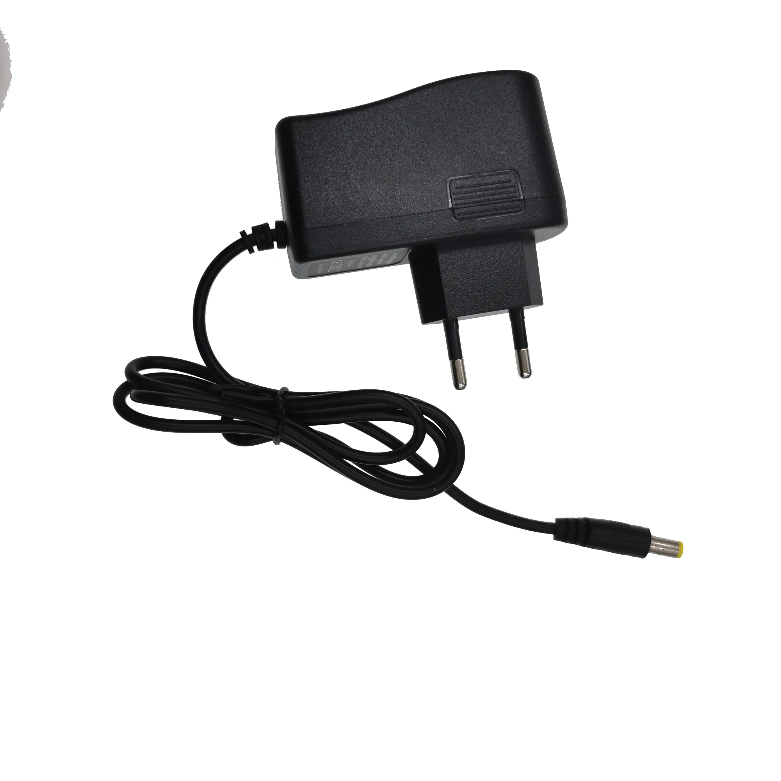 Cargador de batería de iones de litio 16,8 V 1A para destornillador 14,4 V serie 4 18650, cargador de pared de batería de litio, CC 5,5 MM * 2,1 MM