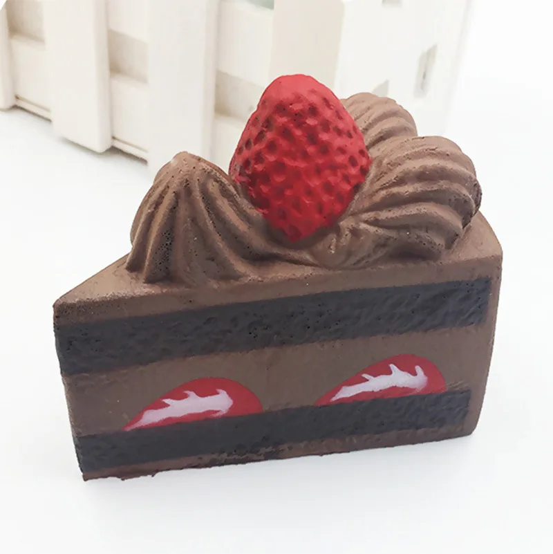 

Мягкий треугольный маленький торт с медленным отскоком, клубничный хлеб, торт с медленным отскоком, подвеска для мобильного телефона, торт с медленным отскоком, отчет