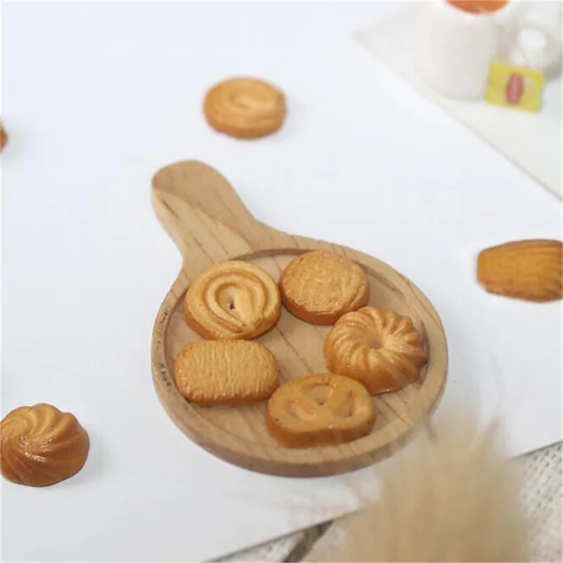 7Pcs Rumah Kerajinan Mini Makanan Roti Ornamen Miniatur Rumah Boneka Dekorasi Rumah Boneka Aksesoris Palsu Croissant