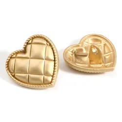 10pcs Metal Heart Buttons Gold Color For Clothing Coat Sweater Vintage Grid Checker Carved Decorative Buttons Sewing Accessories