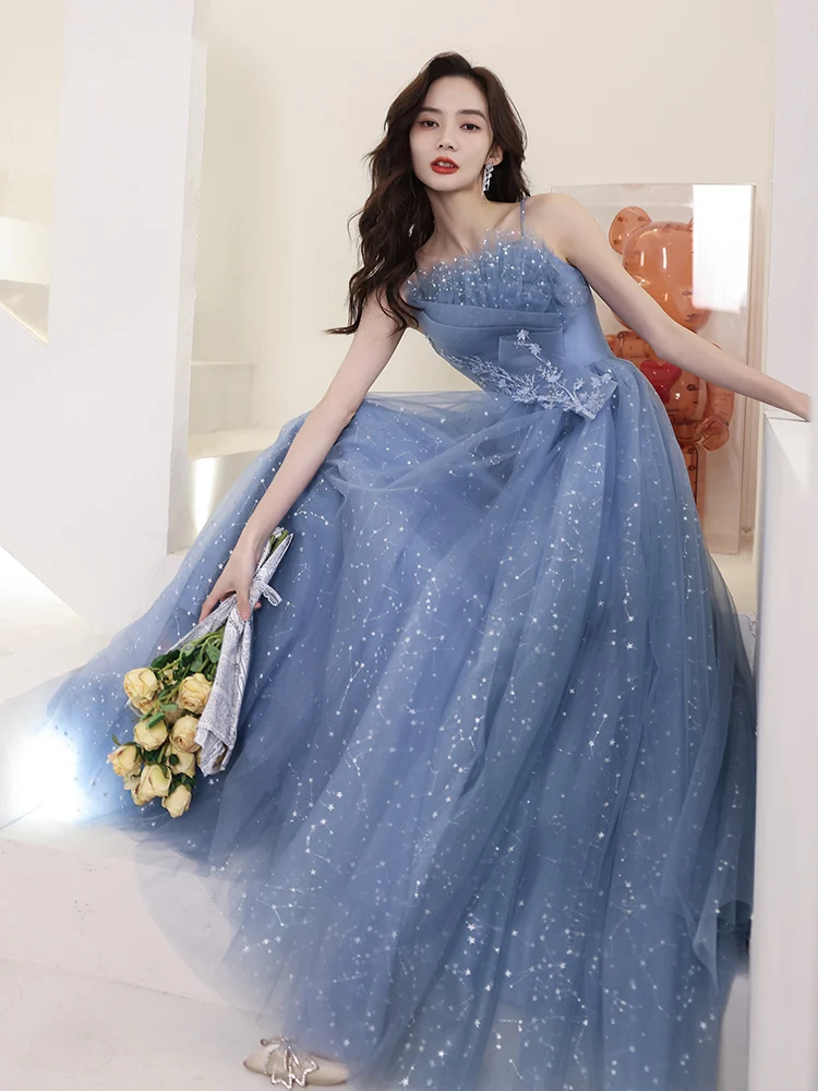 Chic Agaric Lace Up Strapless A Line Evening Dress Blue Spaghetti Strap Appliques Retro Bandage Shining Prom Party Gown