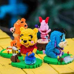 Disney-rompecabezas de bloques de diamantes para niños, juguete ensamblado, Winnie the Pooh, Tigger Piglet Eeyore, regalo para niños, nueva serie