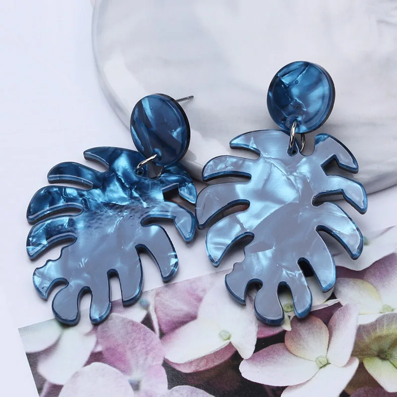 New Monstera Leaf Statement Dangle Earrings for Women Colorful Acrylic Metal Drop Earrings Exaggerated Ear Jewelry pendientes