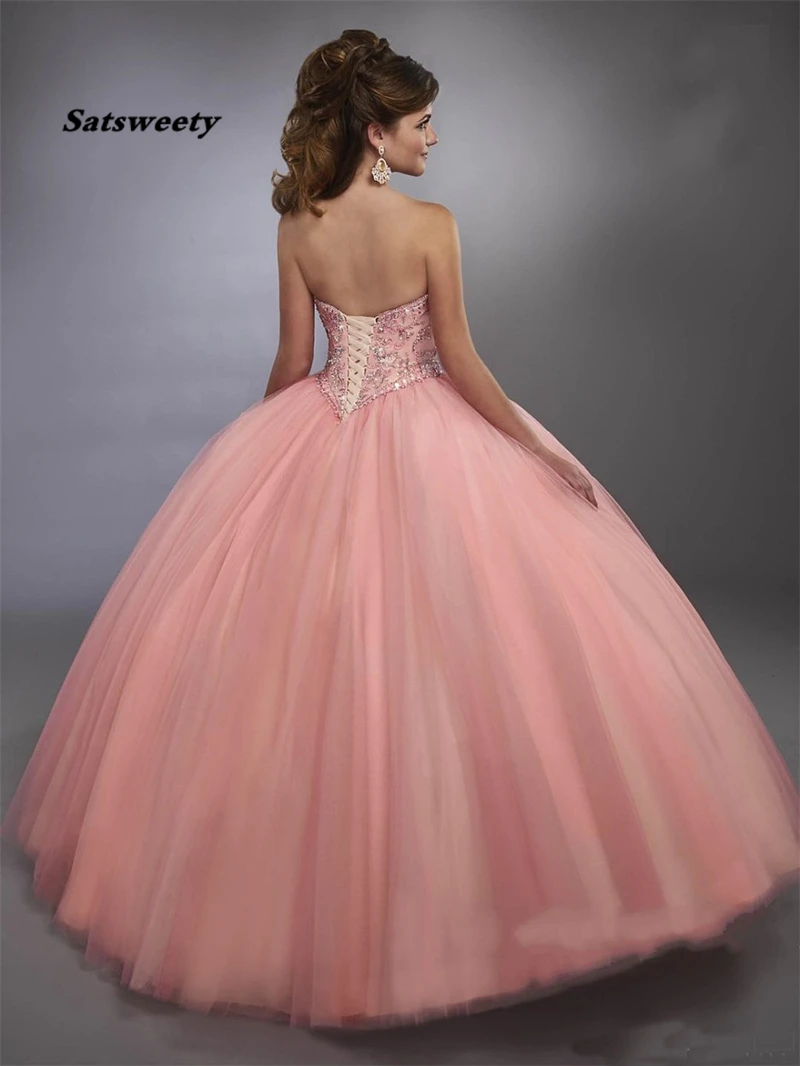 Blush Pink Ball Gown Quinceanera Dresses Corset Lace-up Back Bling Bling Crystals Girl Party Gowns Ball Gown Sweet 15 Dresses