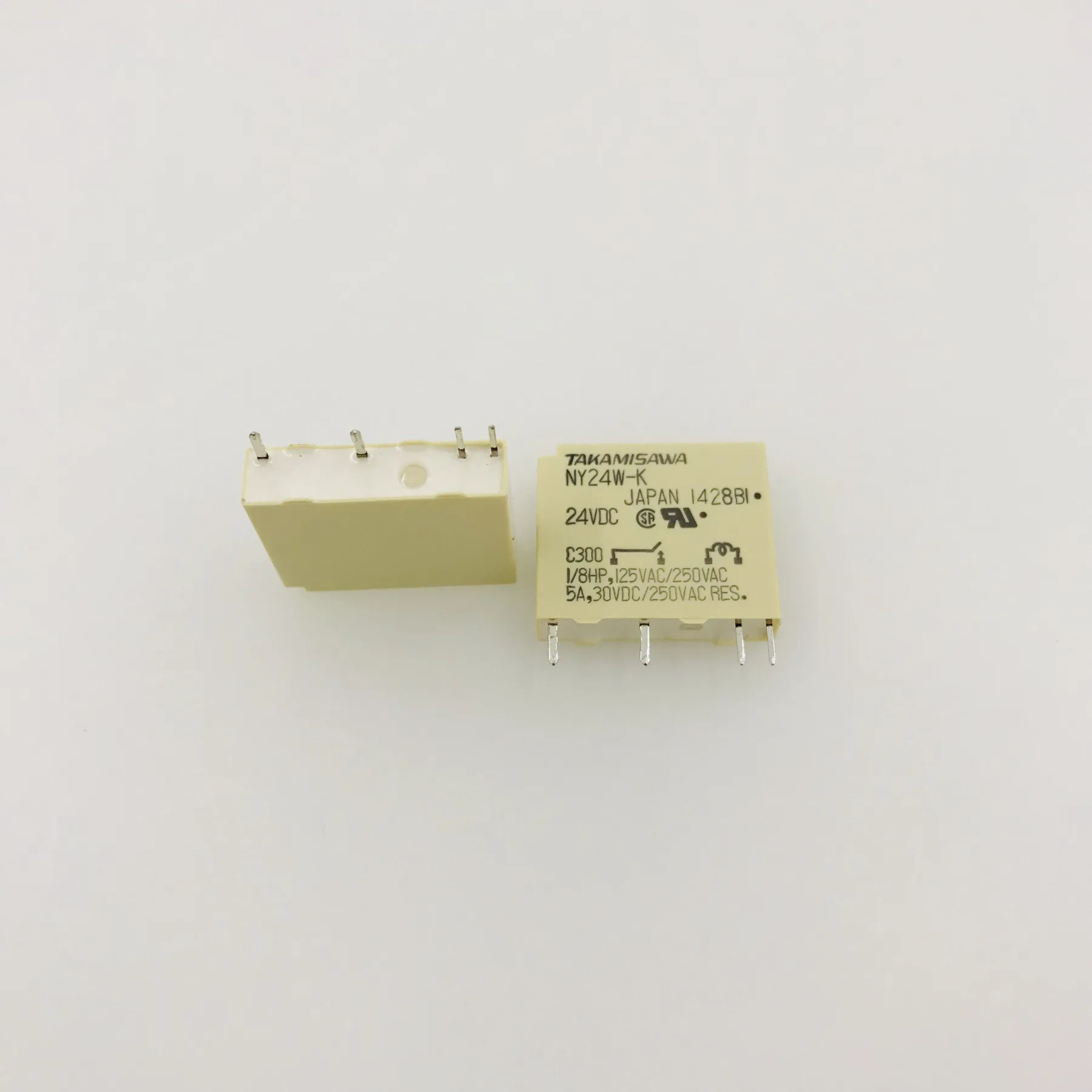 

Реле NY24W-K 24VDC 4PIN 5A250VAC