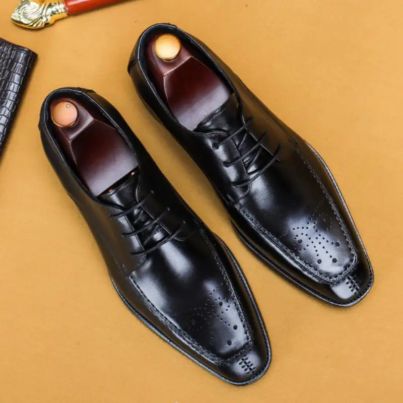 New Handmade Genuine Leather Dress Men Shoes Brogue Business Office Work Shoes England Mens Carving Lace Up Leisure Party Shoes