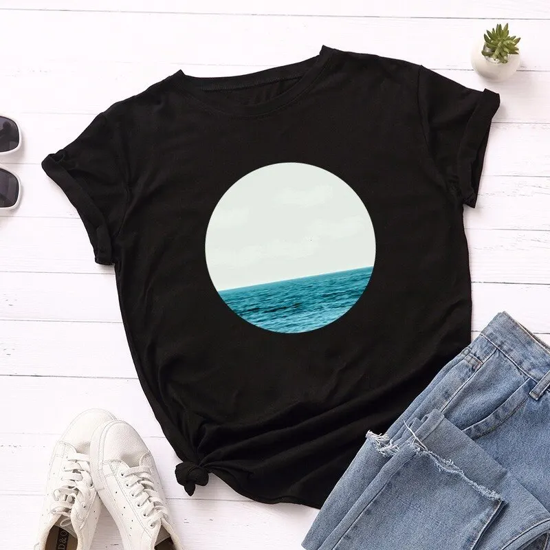 

The Sea T-shirt Women Harajuku Graphic T-shirt 90s Cute Cartoon T-shirt Ulzzang Grunge Korean Tops Funny T-shirt female