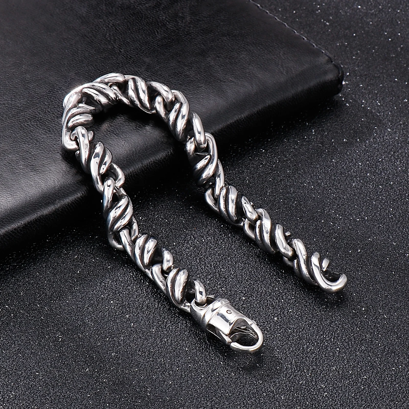 Kalen Punk Simple Twisted Chain Armband Homme High Quality Stainless Steel Bracelet Jewelry