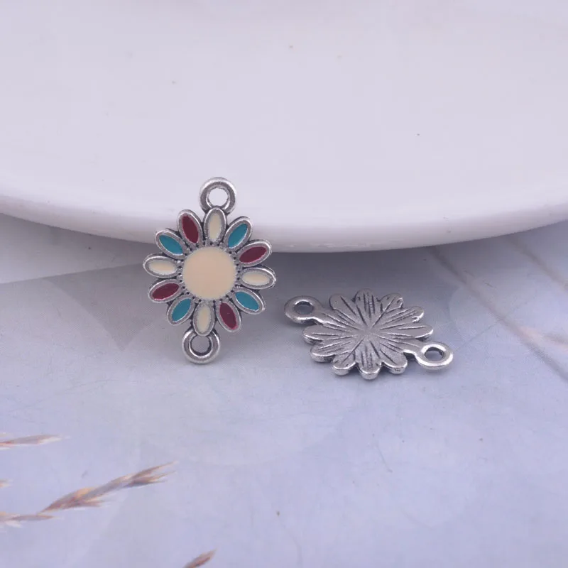 12 Stück Antikgold/Silberfarbene 14*19mm Emaille-Blumen-Ohrringverbinder, Doppelloch-Verbinder, Anhängerbasis-Verbinder – Detail 6