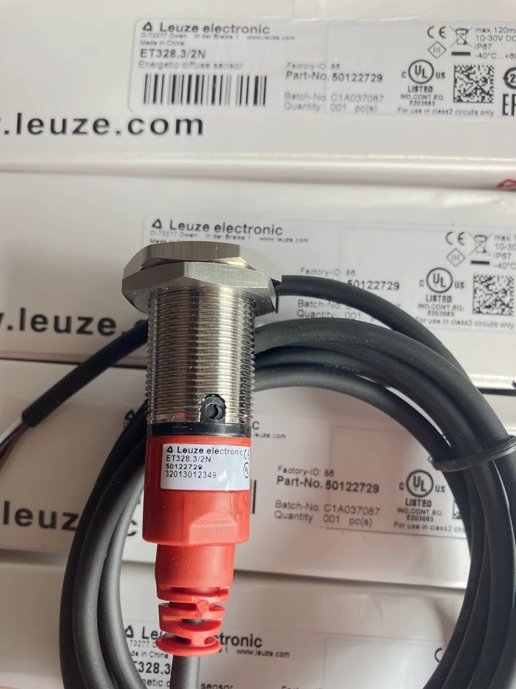 100% New Original LEUZE Photoelectric switch ET328.3/2N RT 318M/N-400 ET328.3/4P