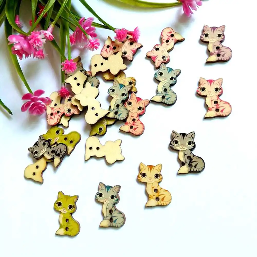 50PCs/lot Cartoon cat Buttons Scrapbooking Sewing 23x25mm 2 Holes Wooden Buttons Decorative Crafts accessories Scrapbook