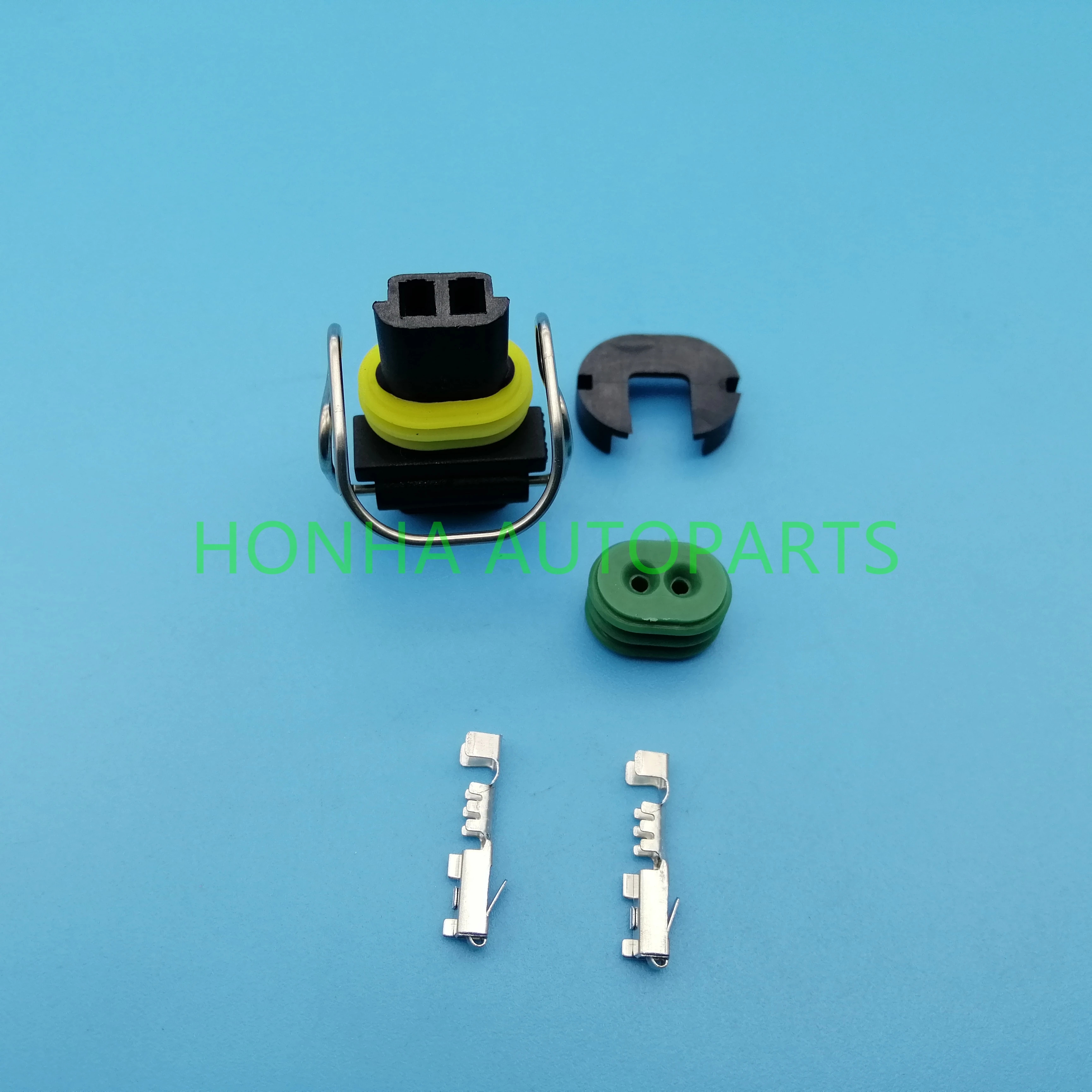 Free shipping 2 pcs DJ7024Y-1.5-21 Automotive 2 pin Fuel nozzle auto connector for E320 323 325 329 330 C7C9 with terminals image 3