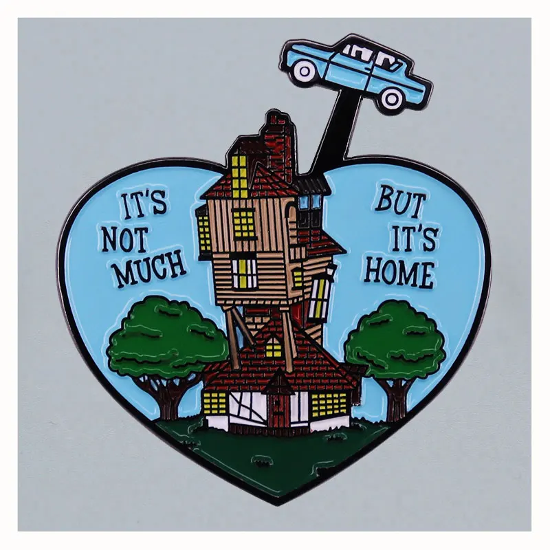 Interesting loving h World Heart Cartoon Brooch Originality Lapel Badge Collect Denim Jacket Backpack Pin Children Fashion Gifts