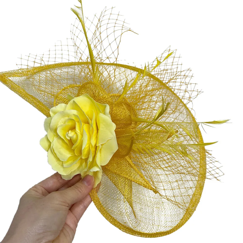 

Elegant Womens Hair Clip Fasciantor Feather Wedding Headpiece Flower Ladies Kenducky Derby Chapeau Cap Bridal Veils Hats