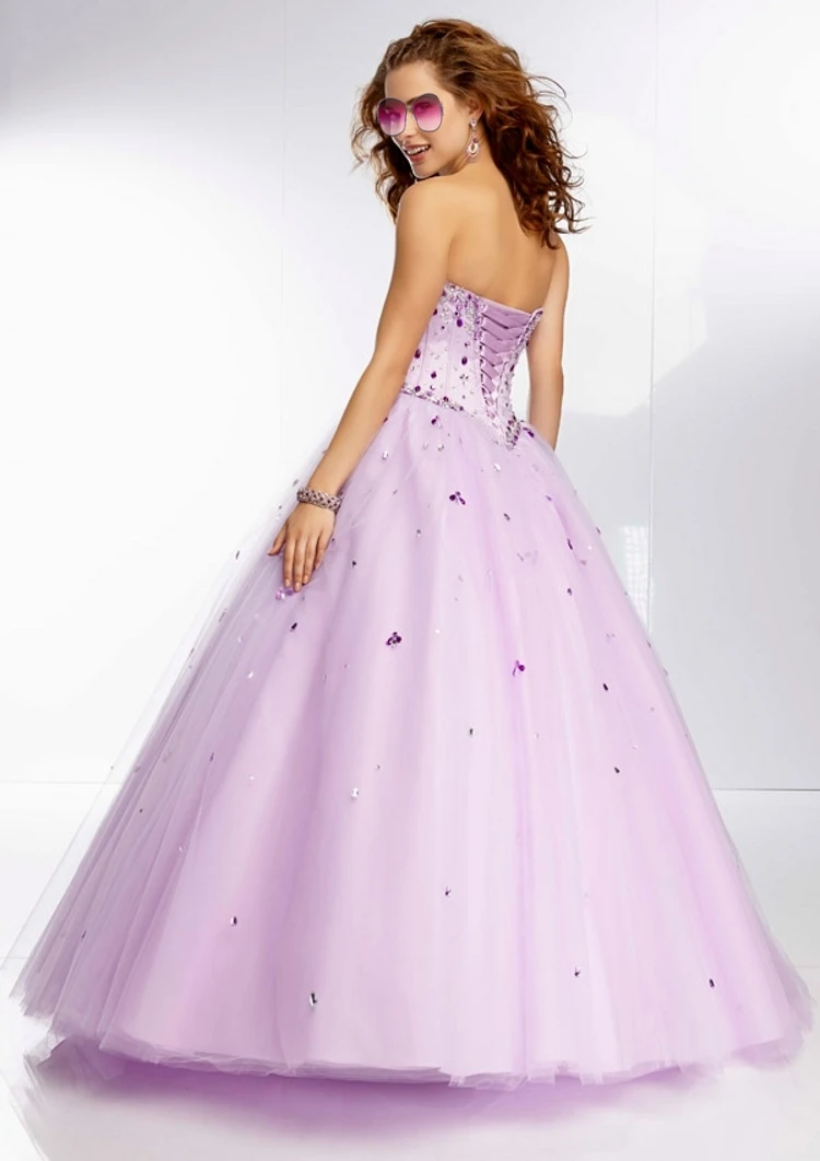 Eenvoudige Baljurk Quinceanera Jurken Lila Tulle Sweet 16 Jurk Party Wear Formele Prom Jurken Sweetheart Crystal Kralen