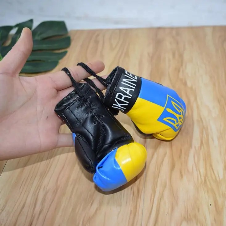 new boxing gloves keychain men Pendant boxing match flag gloves Mini glove Car bag pendant sport jewelry key chain accessori