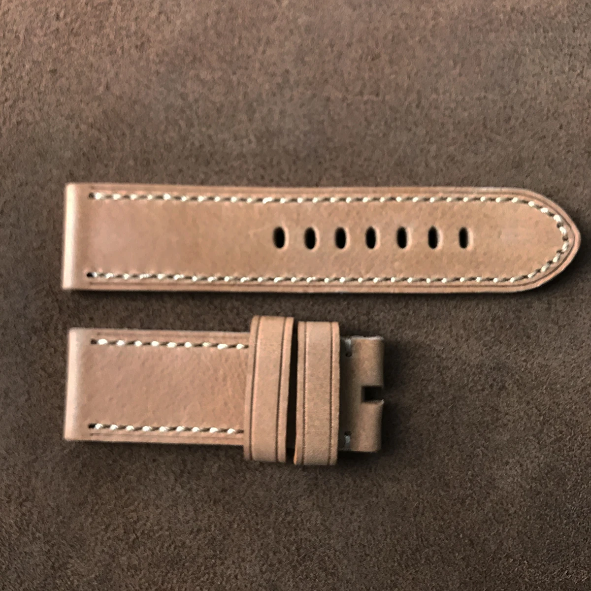 Handmade khaki Leather Watch Band Wrist Strap 26mm Smart Watch Strap Watches Accessories Universal replacement strap