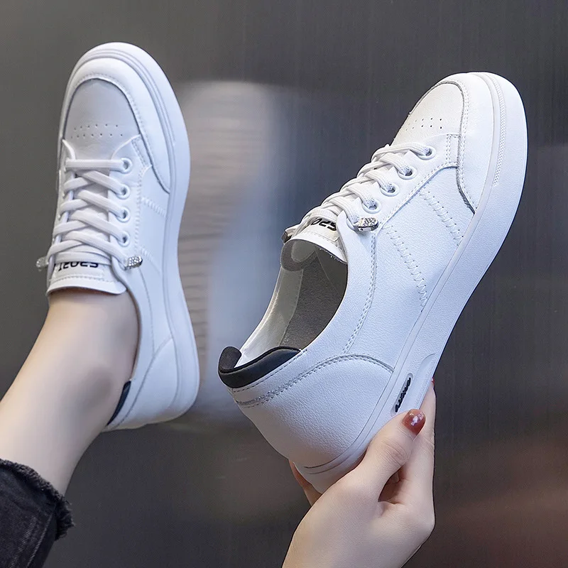 2021Big Size Women Sneakers Autumn Leather Light White Sneaker Female Platform Vulcanized Shoes Spring Casual Breathable Sports