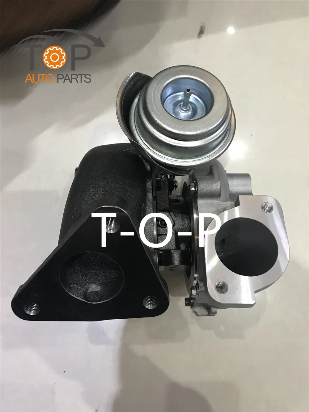 Турбина GT2056V YD25 751243 14411-EB300 14411EB300 Турбокомпрессор Для Nissan Pathfinder / Navara 2.5DI 174HP 128Kw QW25