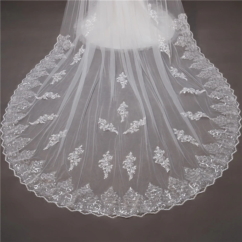 New Arrival White Ivory Long bridal veil 2025 Lace Appliques White Ivory Cheap wedding veils with comb Voile mariee