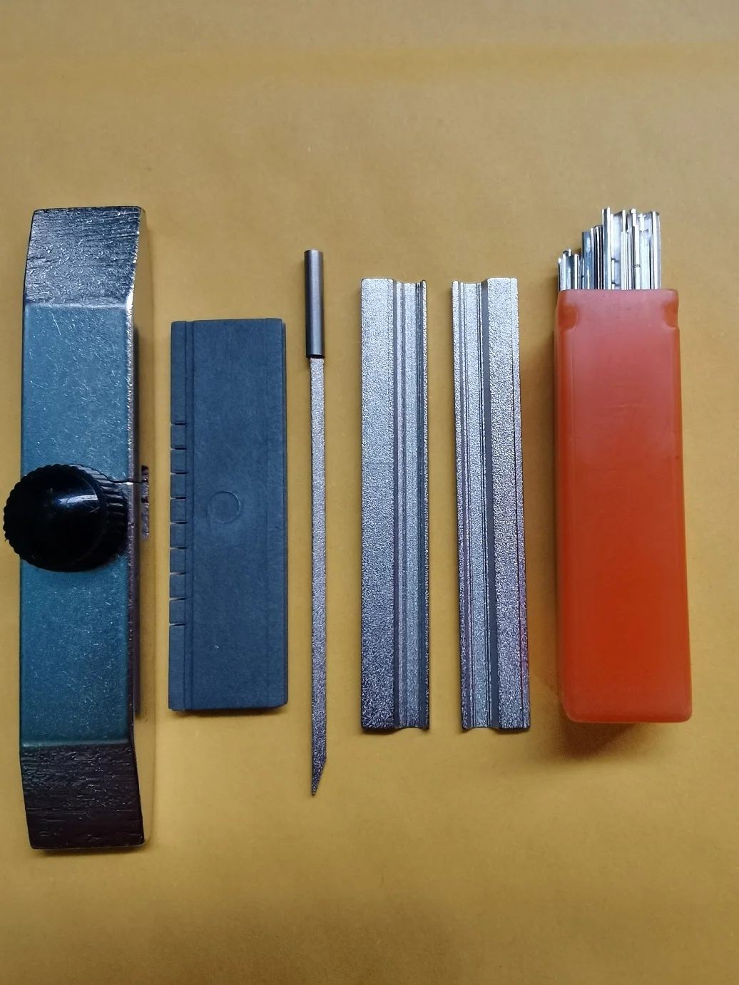 

Lock Picking Set Professional Lock Pick Kit Locksmith Tool Lock Pin Broken Key Extractor DIY Hand Tool lishi hu66 hu101 hu100