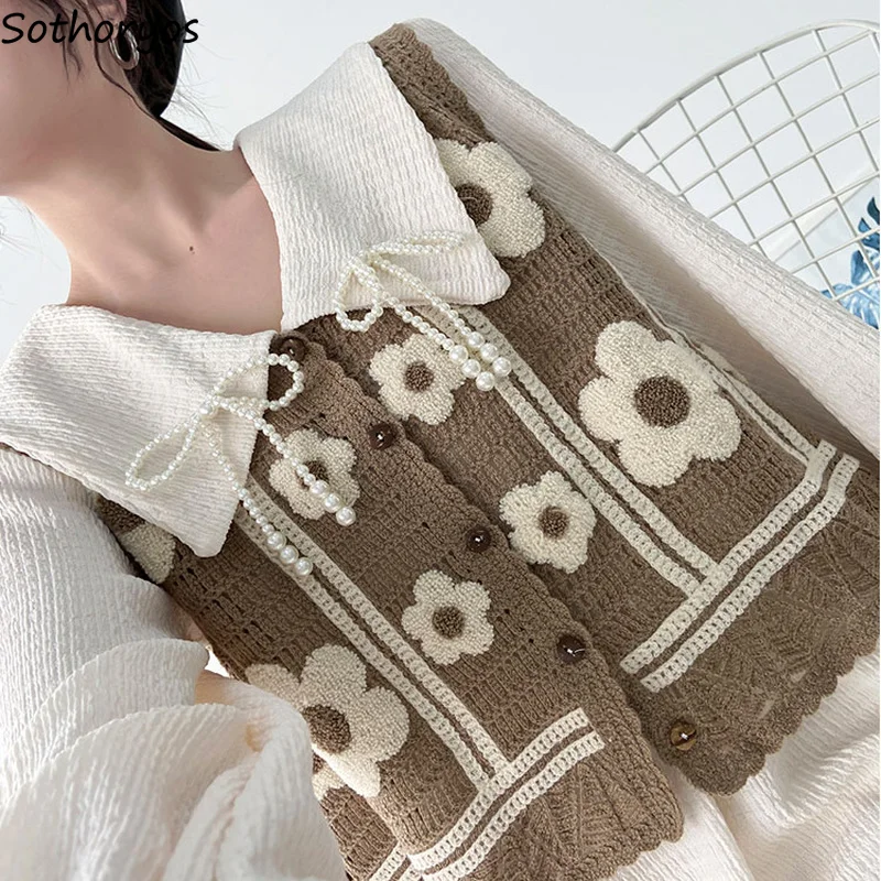 Sweater Vest Women Floral Design Hollow Out Fashion Chic Korean Style Vintage Ins Simple Single-breasted All-match Autumn Casual