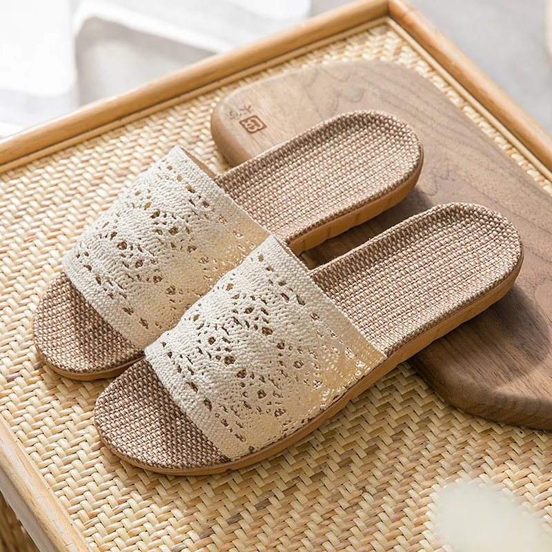 New Home Hollow Embroidery Women Slippers Home Lace Breathable Linen Slippers Ladies Flower Inside Beach Shoes Slides