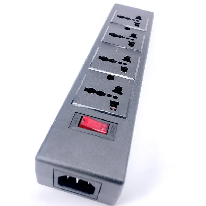 Outlet Universal คืออะไร? ทำไมต้องเลือกใช้ PDU Strip 4 ทาง พร้อมตัวป้องกันไฟเกินและฟ้าผ่า?