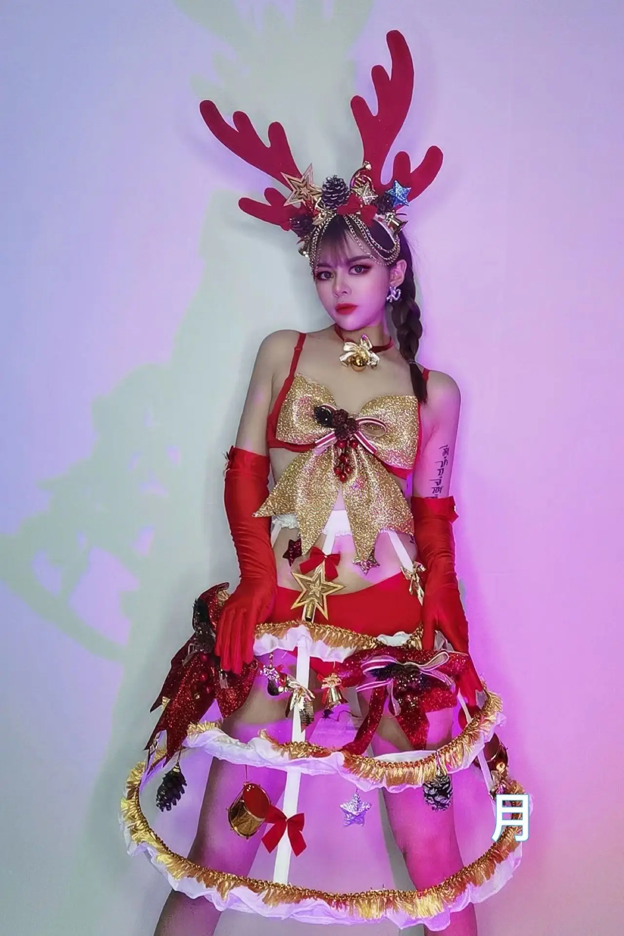 Carnival paradise Red gift costume women headgear low out dress set Nightclub show singer dance Costume