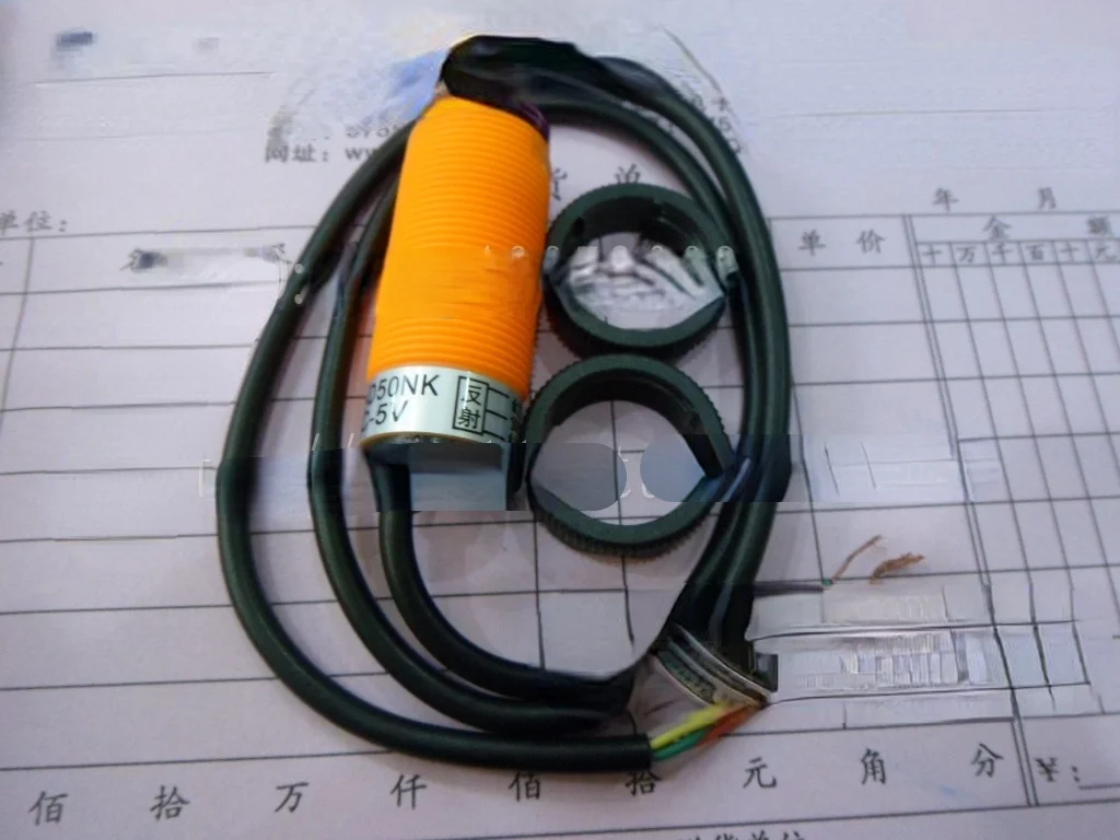 E18-D80NK E18-D50NK Reflective Infrared Obstacle Avoidance Sensor Photoelectric Proximity Switch 3-50CM