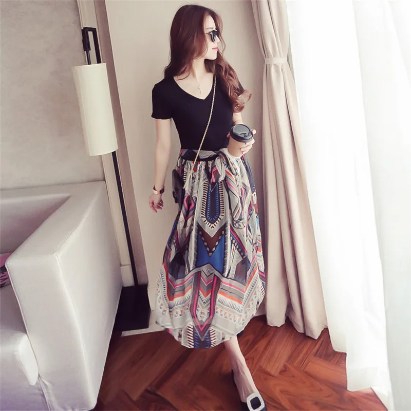 

Print 2020 New Women Beach Dress Summer Sexy V-Neck Short Sleeve Vestido Casual Boho Long Black Women's Dresses WXF719